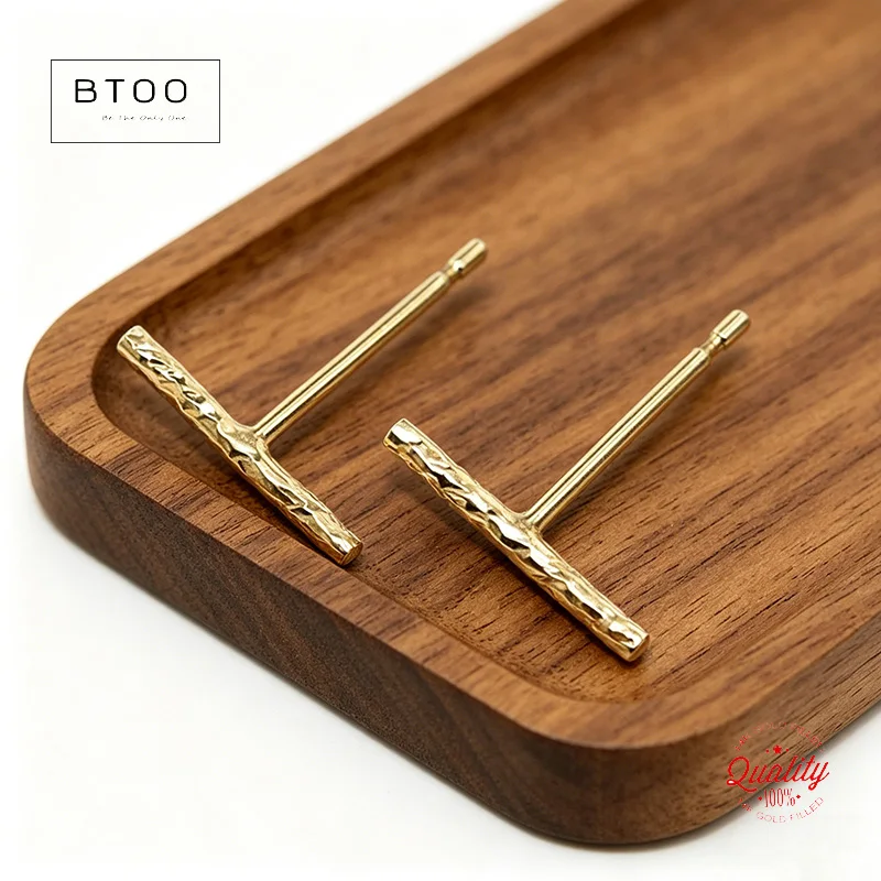 

Серьги-гвоздики из позолоченного золота 14K, 10 мм, с Т-образным элементом и витым дизайном, в стиле бохо, для женщин