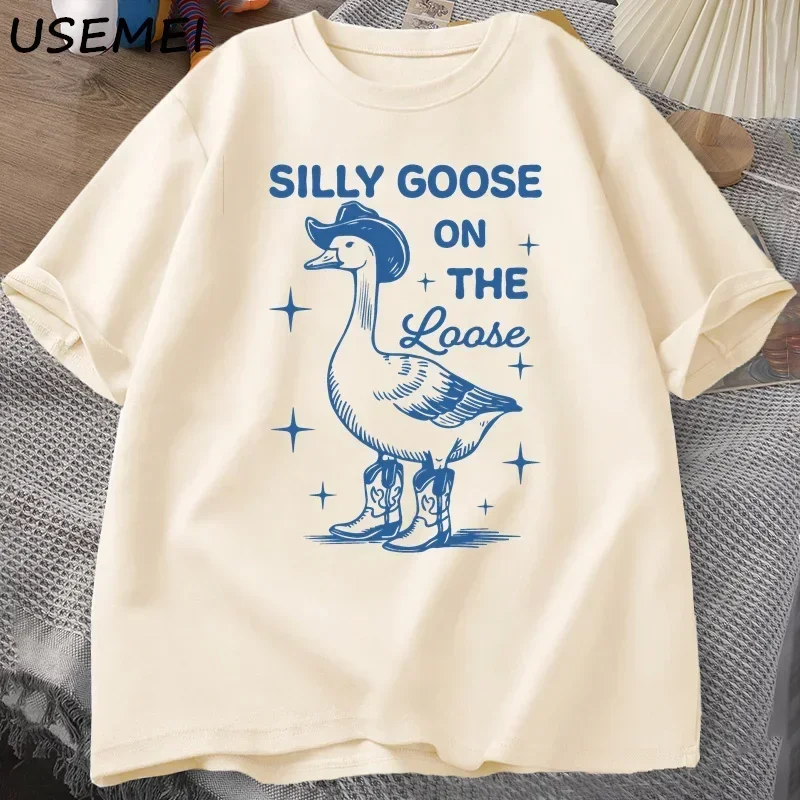 Silly Goose on The Loose Women's Fun Cowboy Western T-shirt 90s Fashion Round Neck Pattern T-shirt