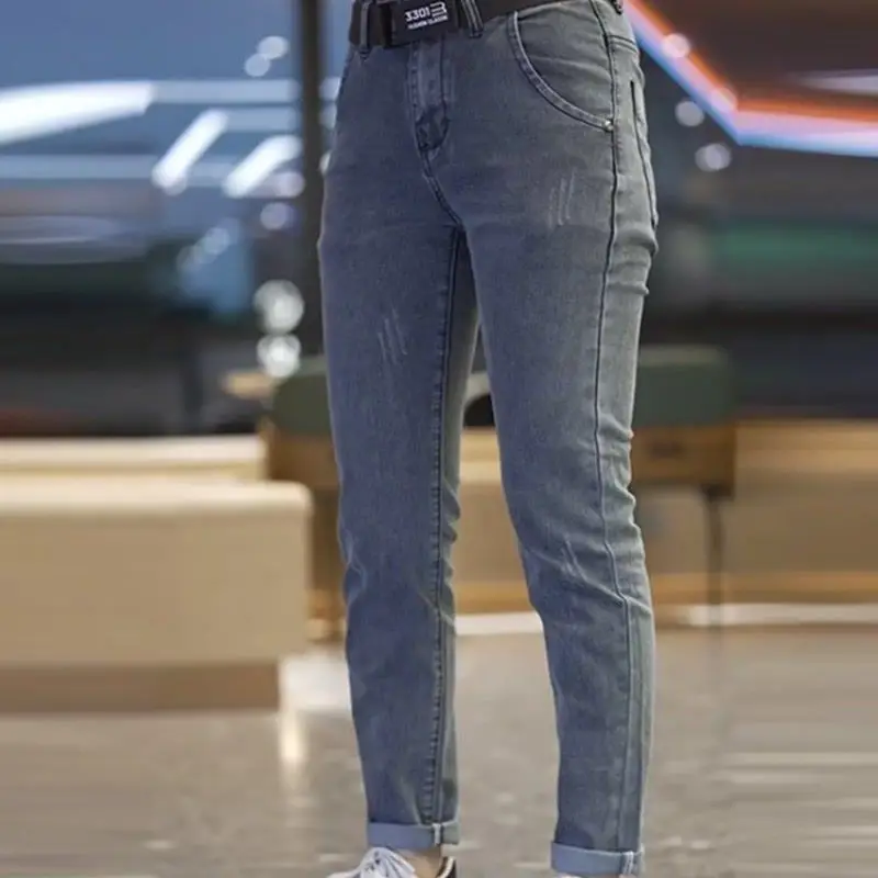 Nuovi jeans di fascia alta Pantaloni Kpop da uomo di lusso da uomo Casual Denim Pantaloni a matita grigi solidi per jeans skinny da uomo primaverili e autunnali