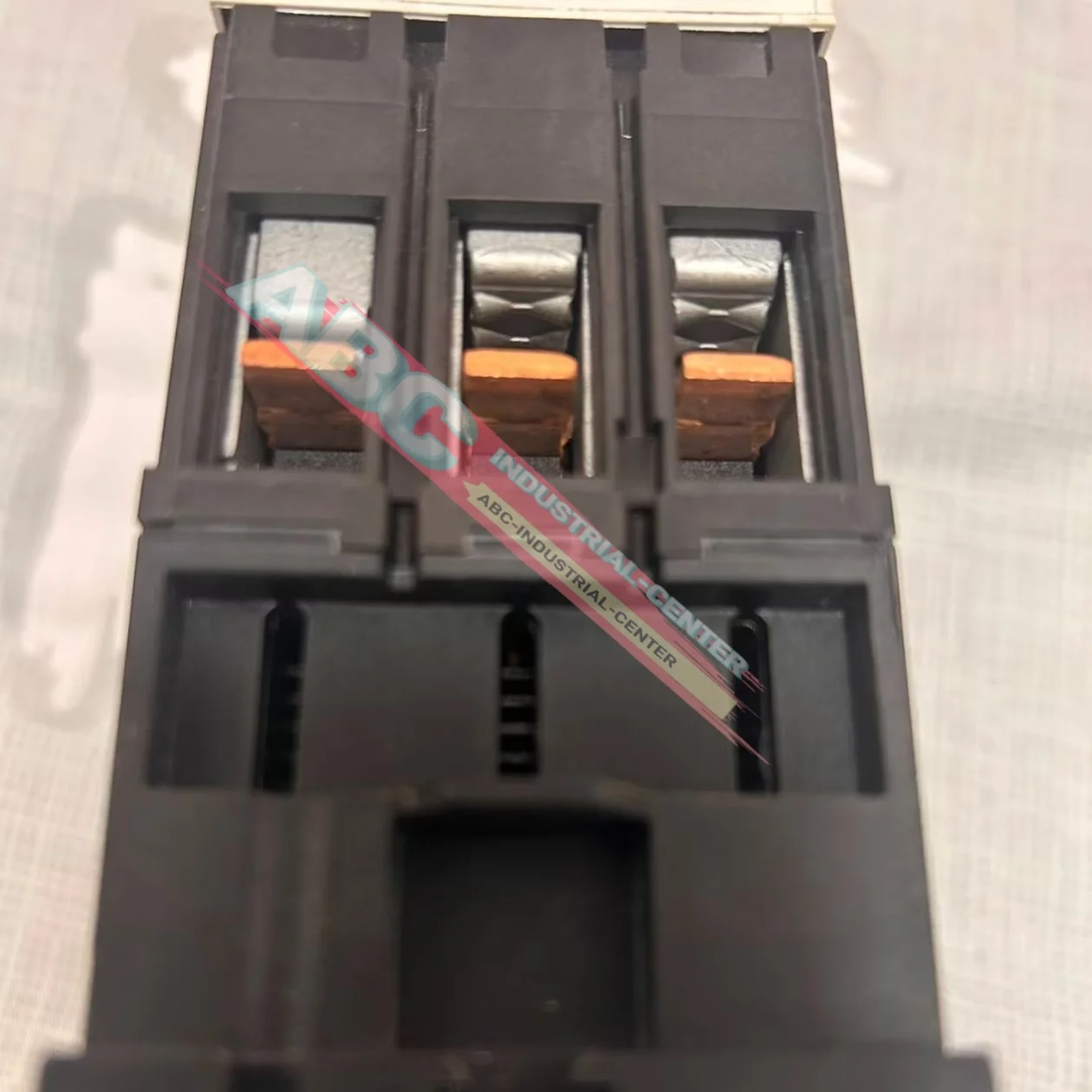 AT4/11-S/I/R316 новый в коробке Автоматический выключатель EMR5-W500-1-D