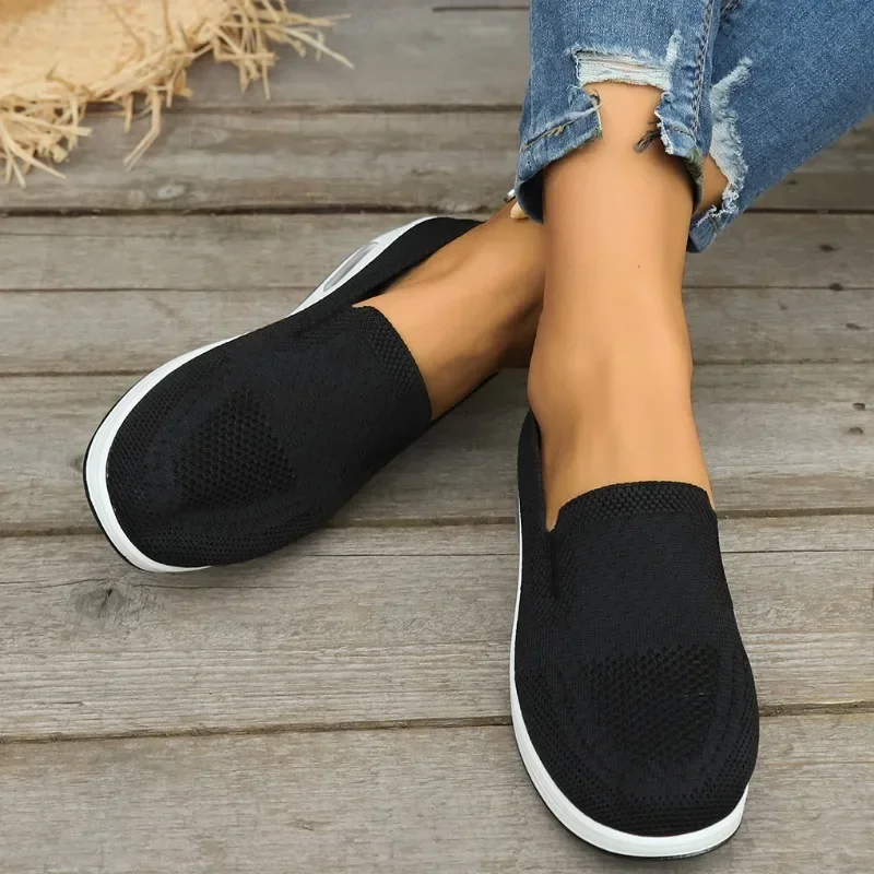 2024 Summer Women\'s Fashionable Vulcanized Shoes Thick Sole Solid Color Breathable Women\'s Shoes Casual Comfortable Sports Shoes