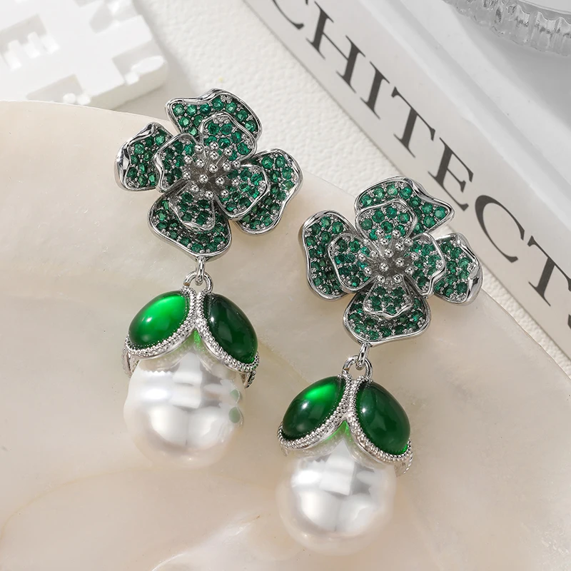 

SENYU Elegant Emerald CZ Stone Flower Dangle Earrings Waterdrop White Pearls Women Wedding Jewelry for Dubai Bride Earring