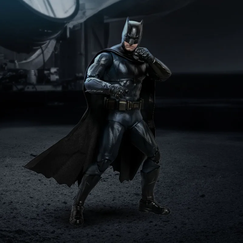 DC Batman 1/ 9 Scale Movable Action Figure DAH107 DAH117 / 118 / 116 Ben Affleck Pattinson Keaton Real Fabric Cape Model Toy view 4