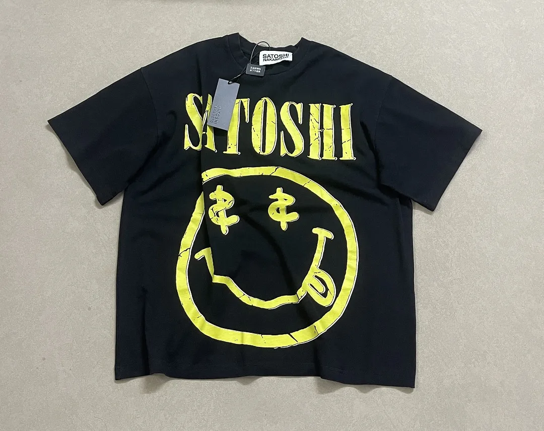 Fashion Cracked SATOSHI Dollar Eyes Smiley Print T-shirt Men Oversized Loose Streetwear Hip Hop Casual Cotton Short Sleeve Tee