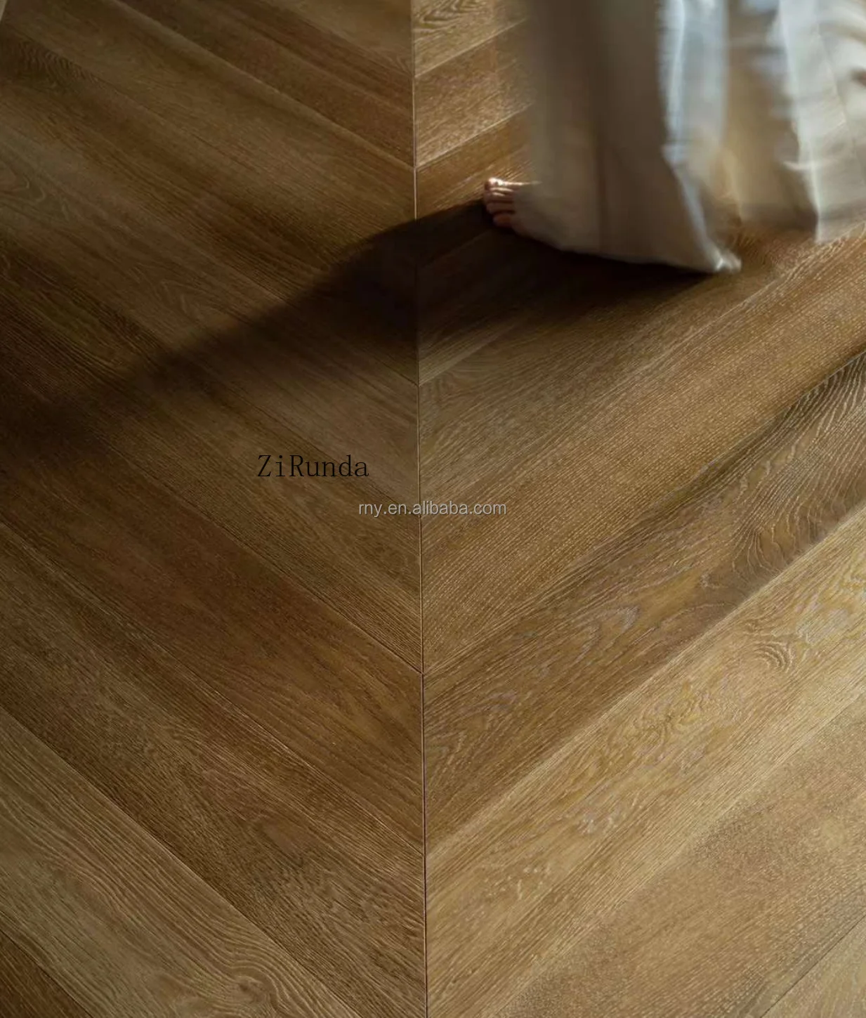 Индивидуальная версия паркетного пола из коричневого дуба, пол из белого дуба