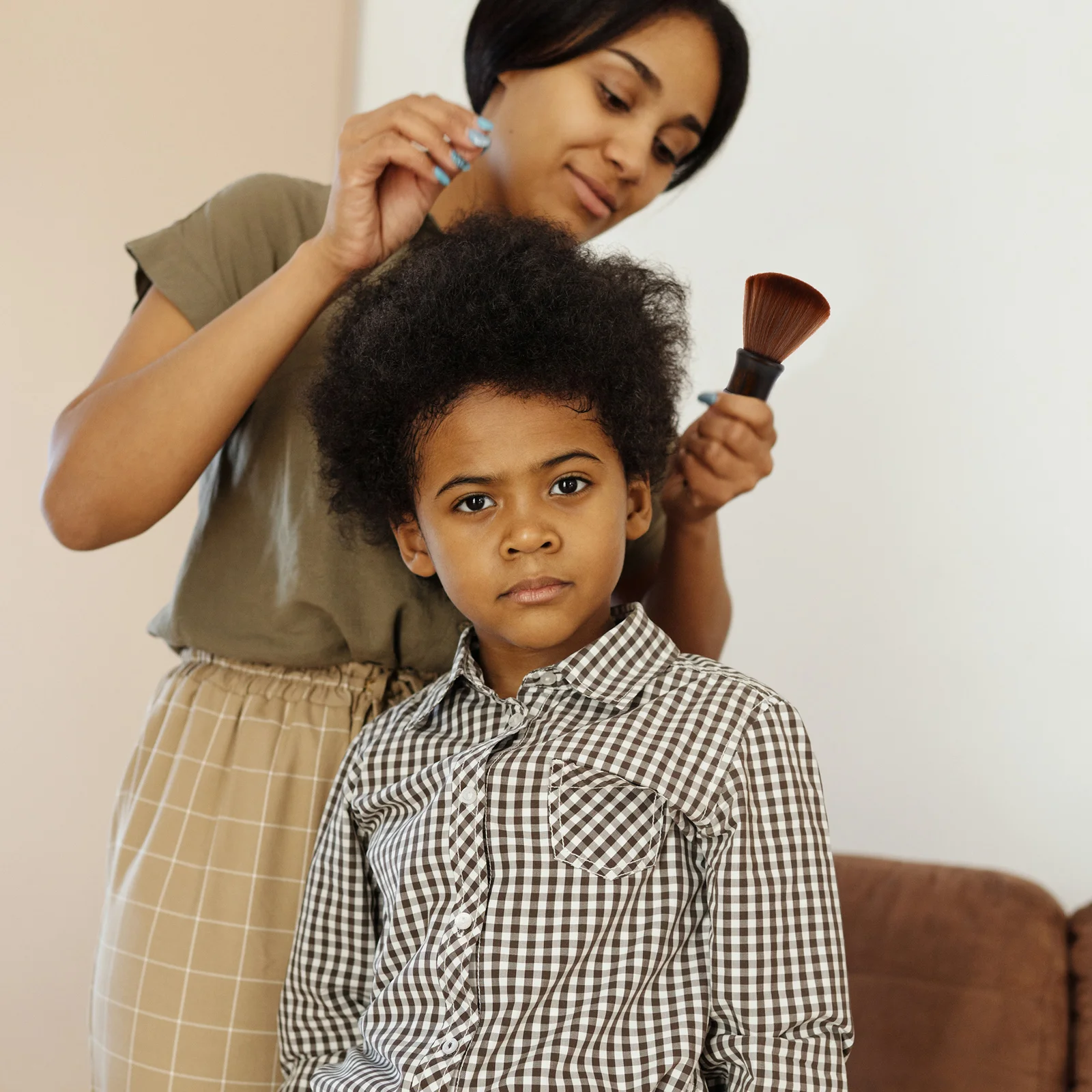 

Vintage Style Neck Duster Soft High-Density Bristles Clean Hair Cutting Residue Portable Barber Salon Brush For Men Women