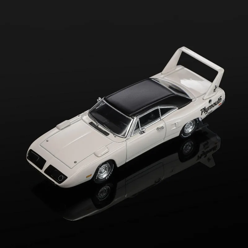 

Mirage 1:64 Plymouth Superbird Alloy Diecast Model Car Collectible