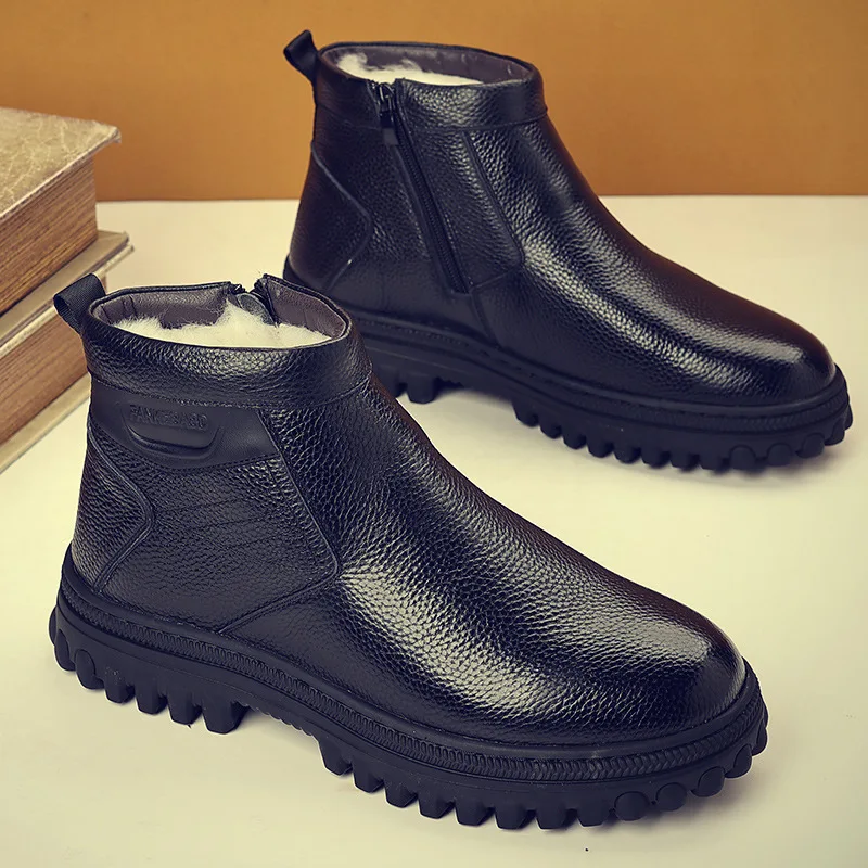 Cotton shoes 20026 winter new item with plush and thickened cotton shoes men's leather boots