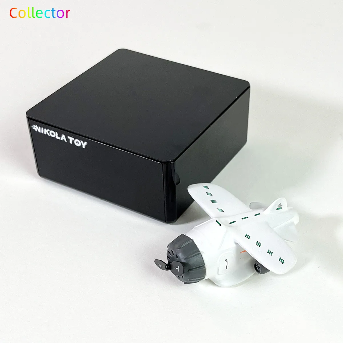 Creative toys with maglev, black technology, small blade Avion Mignonne, in motion, strange, gift collection