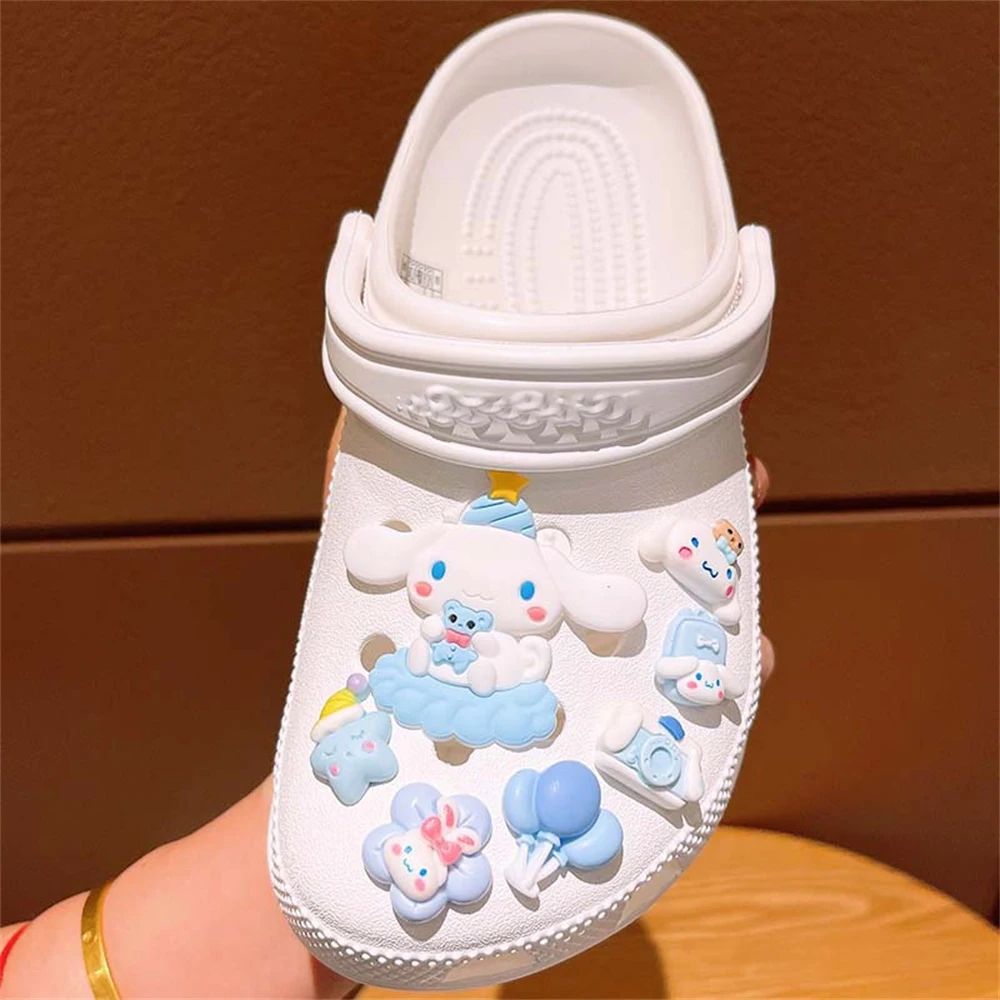 Sanrio Hello Kitty Kuromi Cinnamoroll Sneakers Buckle Set Melody LED Decorations Accessories for Slides Sandals Clogs Gifts image 4