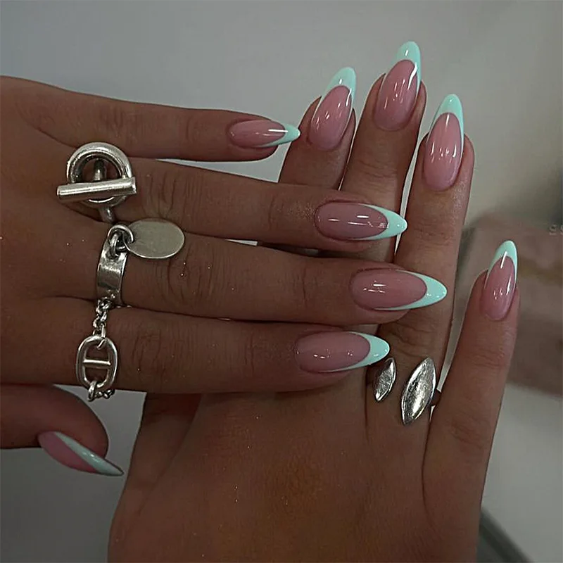 

24pcs Spicy Girl Long False Nails Simple French Green Tips Fake Nail Art Almond Press on Nails with Jelly Glue Wearable Manicure