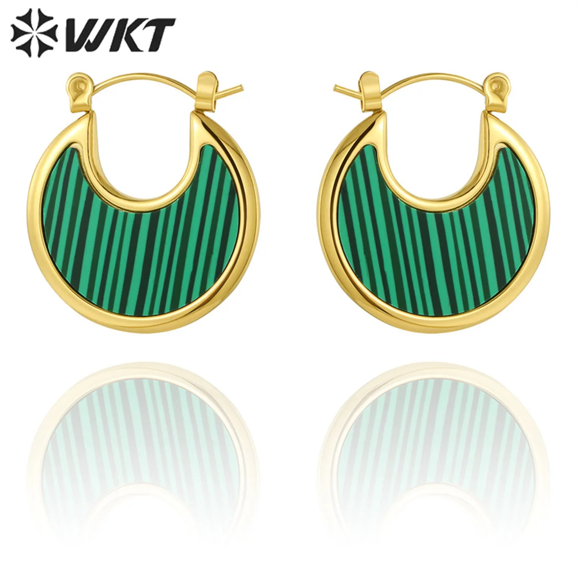 

WT-SSE030 Amazing New Hot Design Natural Pearl Shell And Stone Half Moon Stainless Steel Earrings Gold Bezel Crescent Horn Studs