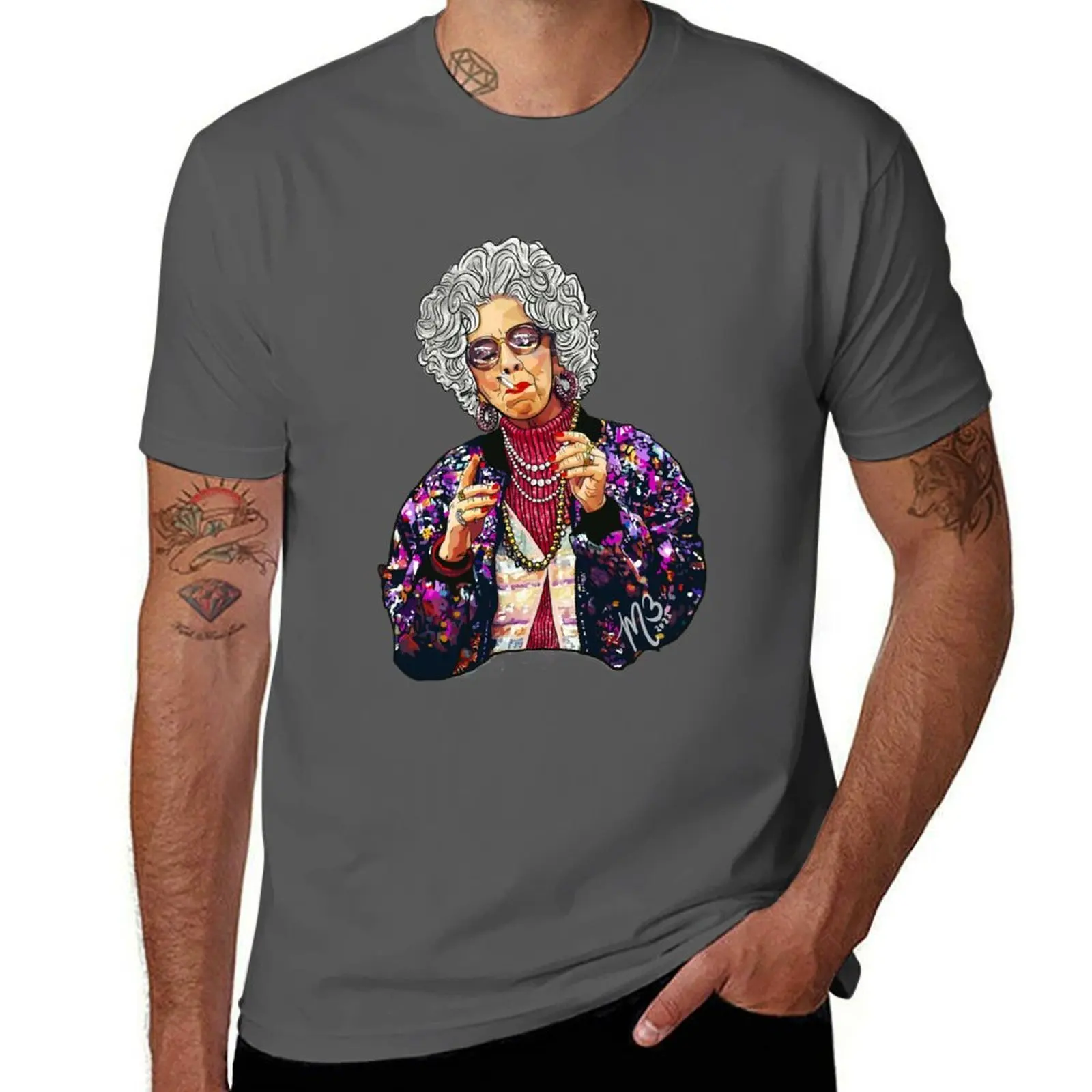 Yetta T-Shirt Modern Print Casual T-Shirt