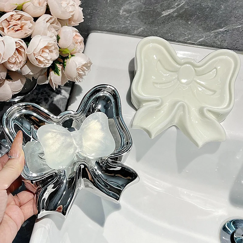 Butterfly Soap Box, Ceramic Creative Sweet Style Soap Box, Exquisite And Luxurious Bathroom Drain Soap Rack Household