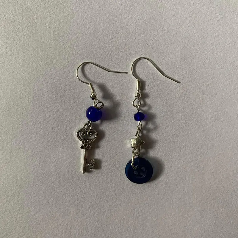 Coraline inspired earrings y2k