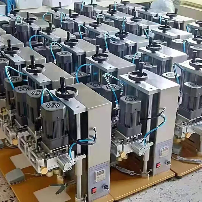 Magnetic pump quantitative  filling machine Small manual semi-automatic liquid Baijiu  disinfectant filling machi