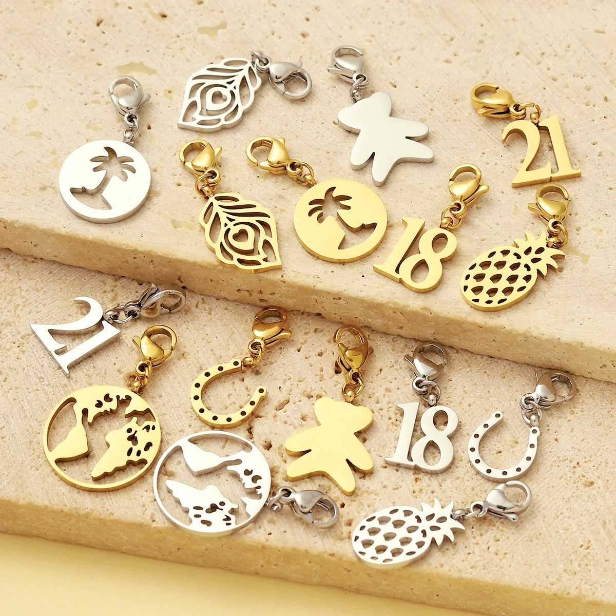 5Pcs/Lot Cute Palm Tree Bear Stainless Steel Diy Jevelry Making Charms Women Yinyang Dream Catcher Bracelet Lobster Pendants