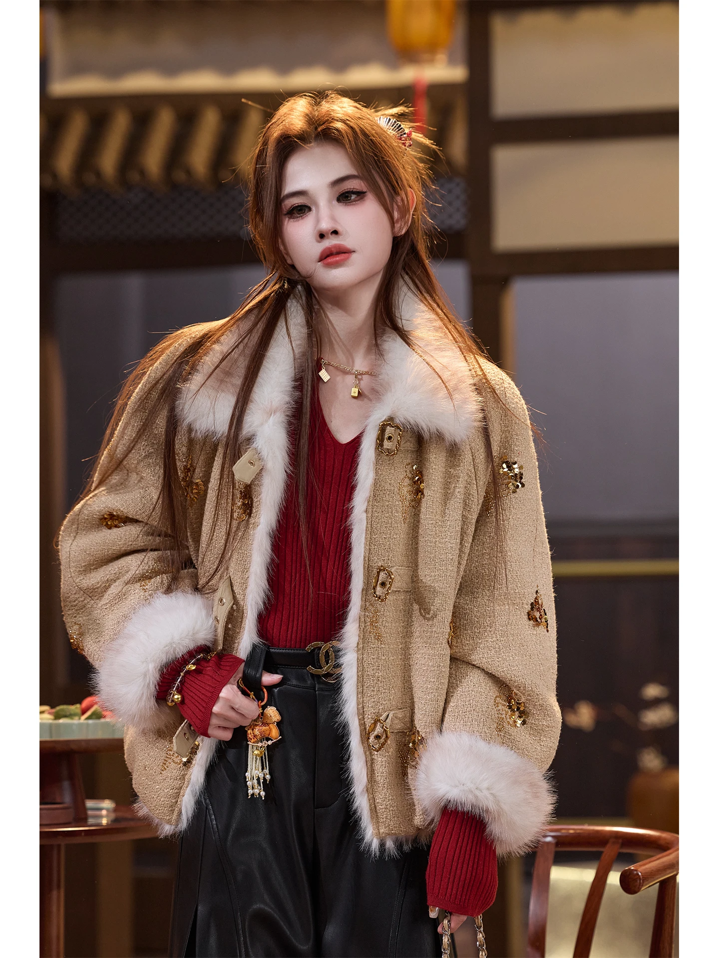 

TUNT Autumn Winter Double Sided iny Sequin Embroidery Furry Jaet Luxury Sle Women's Coat Warmth Polyester Cotton Blend