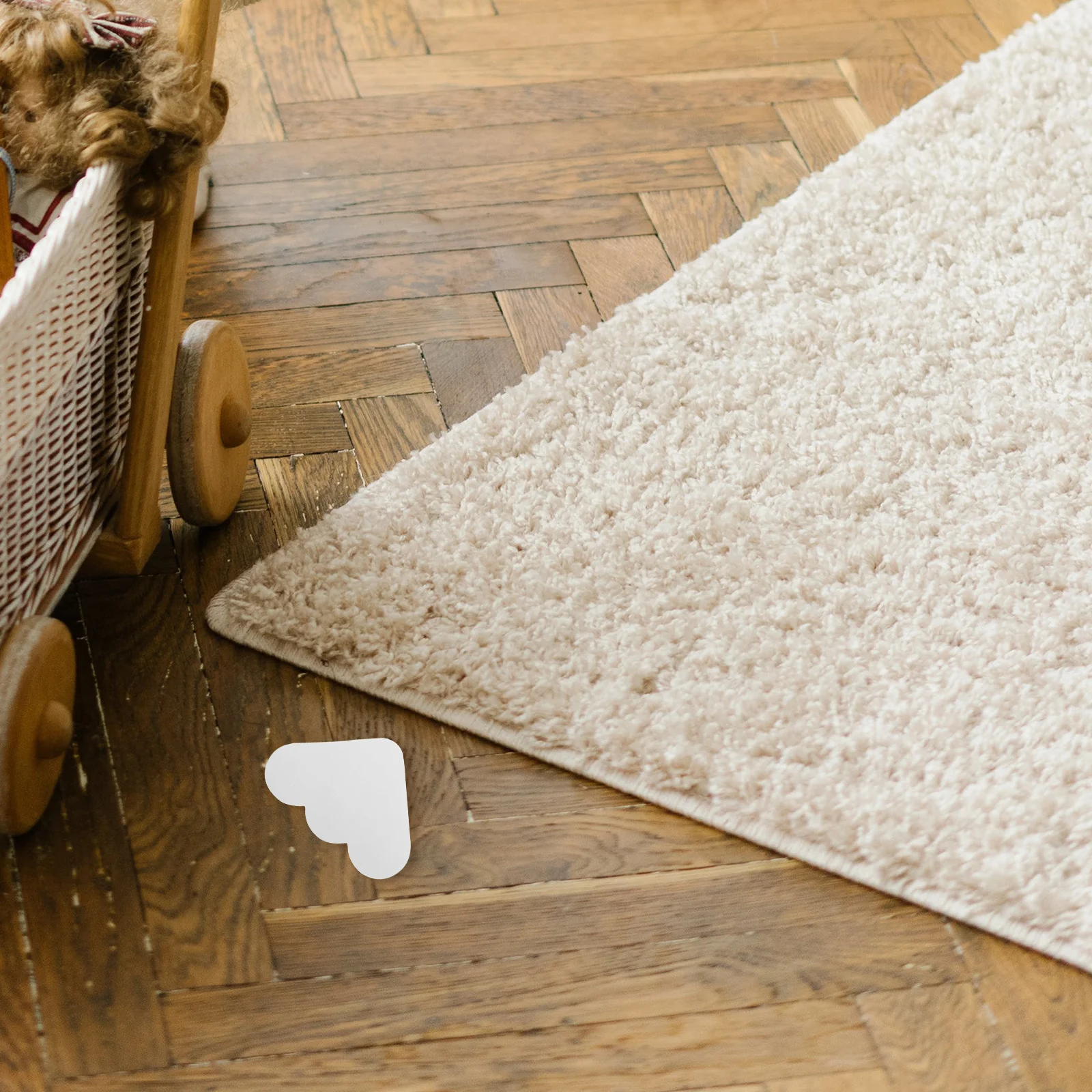 Рисунок 3 - наклейки на коврик