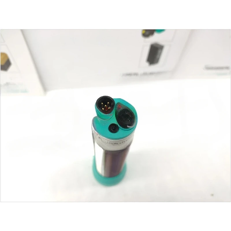 1PCS New Original Genuine P+F Ultrasonic Sensor UC4000-30GM-IUR2-V15