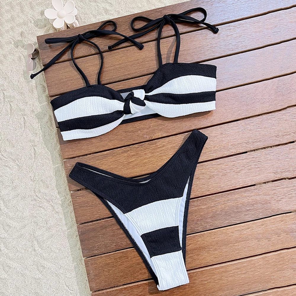 

Черно-белый лоскутный купальник, комплекты бикини с завязками спереди, сексуальный купальник для женщин, 2025 г., купальный костюм с высоким вырезом, бикини