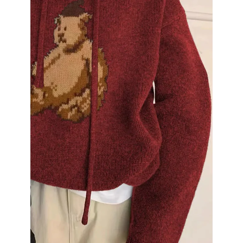 เสื้อสเวตเตอร์มีฮู้ดลายแรคคูนสีแดงสำหรับผู้หญิง ฤดูหนาว รุ่นใหม่ สไตล์เรโทร ถักนิตติ้ง ใส่เป็นเสื้อตัวใน แขนยาว