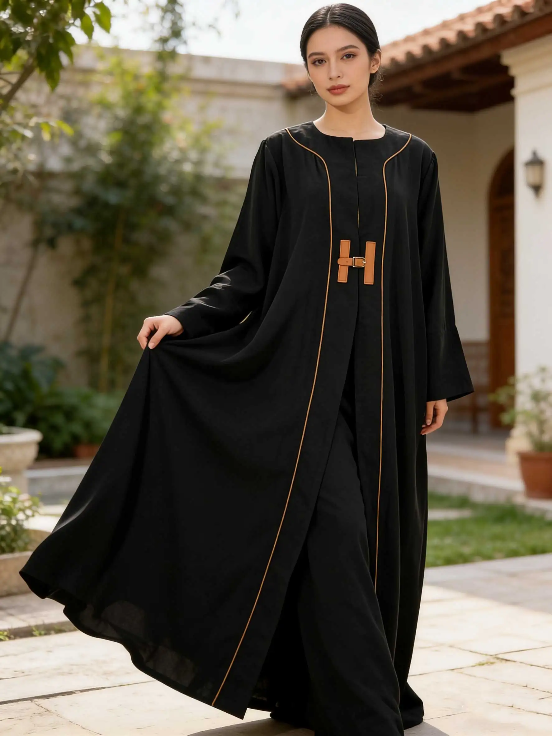 Elegancka czarna abaja z skórzanymi detalami z klamrami, długa sukienka maxi z długim rękawem, damska muzułmańska marokańska kaftan, Ramadan, Islam, Dubaj, arabskie szaty 2026