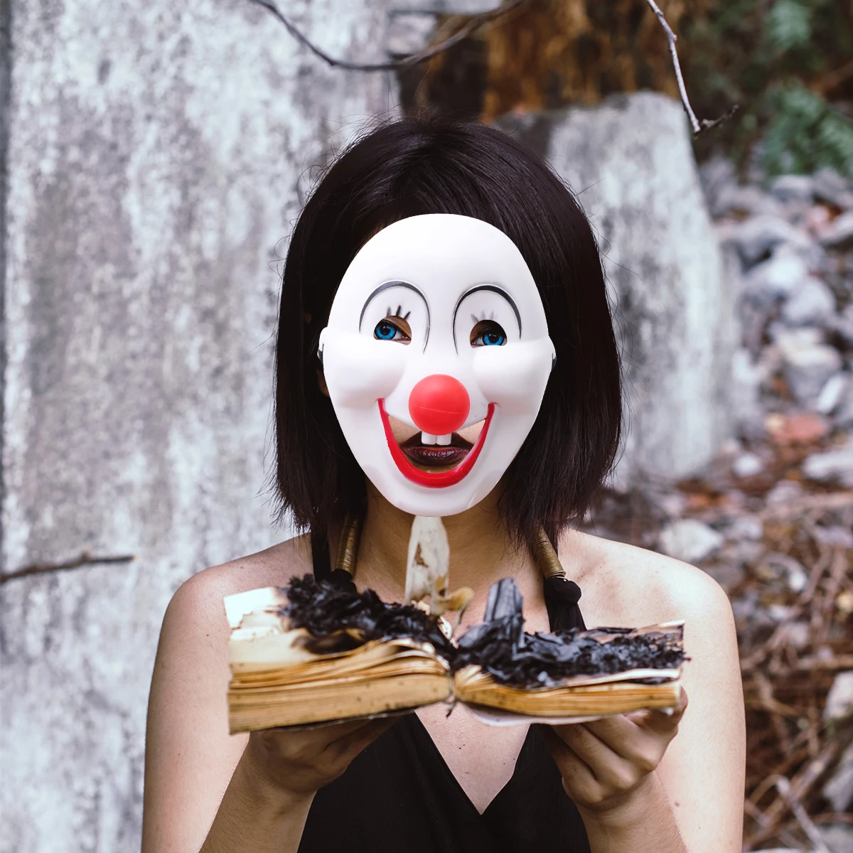 

1Pcs Plastic Clown Mask Smiling Party Costume Halloween Masquerade Carnival Dress-Up Accessory Halloween Clown Mask