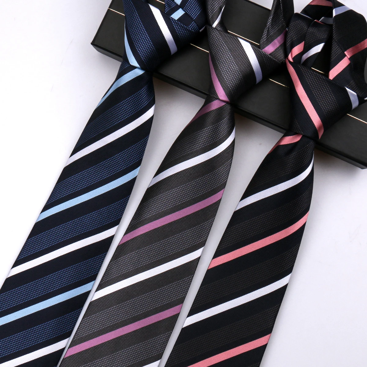 Fashion Item Elegant Men\'s Necktie Striped Plaid Luxury Silk Tie Gifts For Men Business Wedding Party Gentleman Suit Accessories