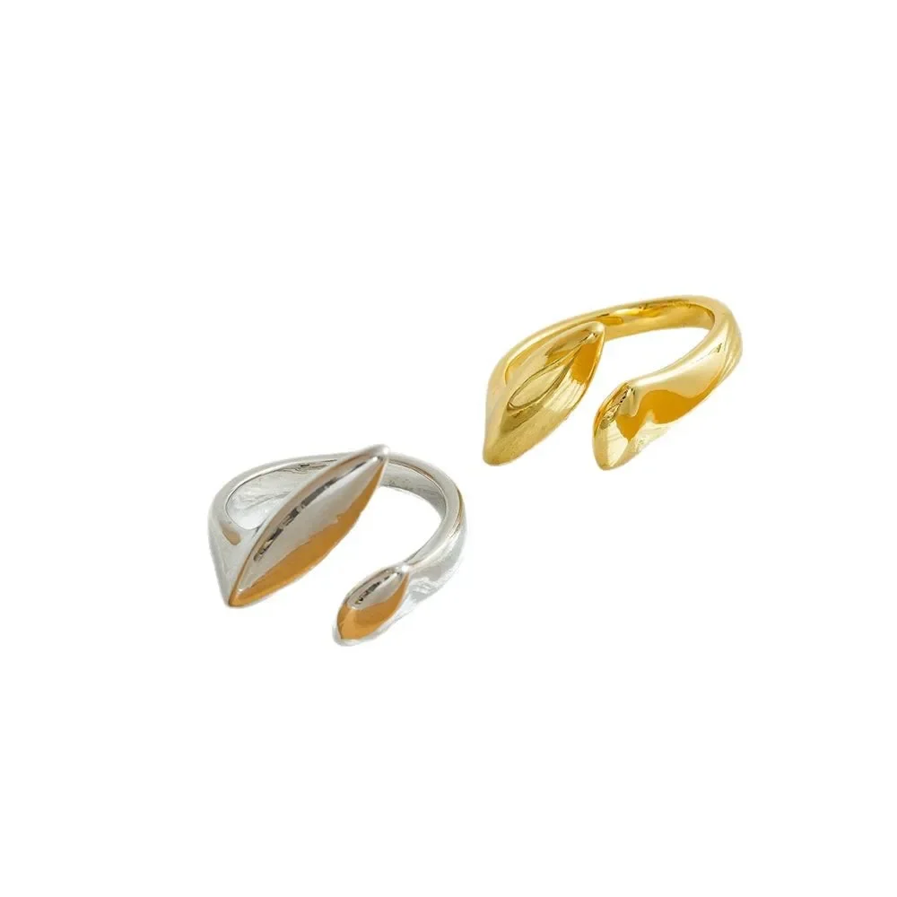 Новейшее открытое кольцо золотого зеркальной формы из лавы 2025 года, с неравномерными геометрическими дугами, подходит для женщин.