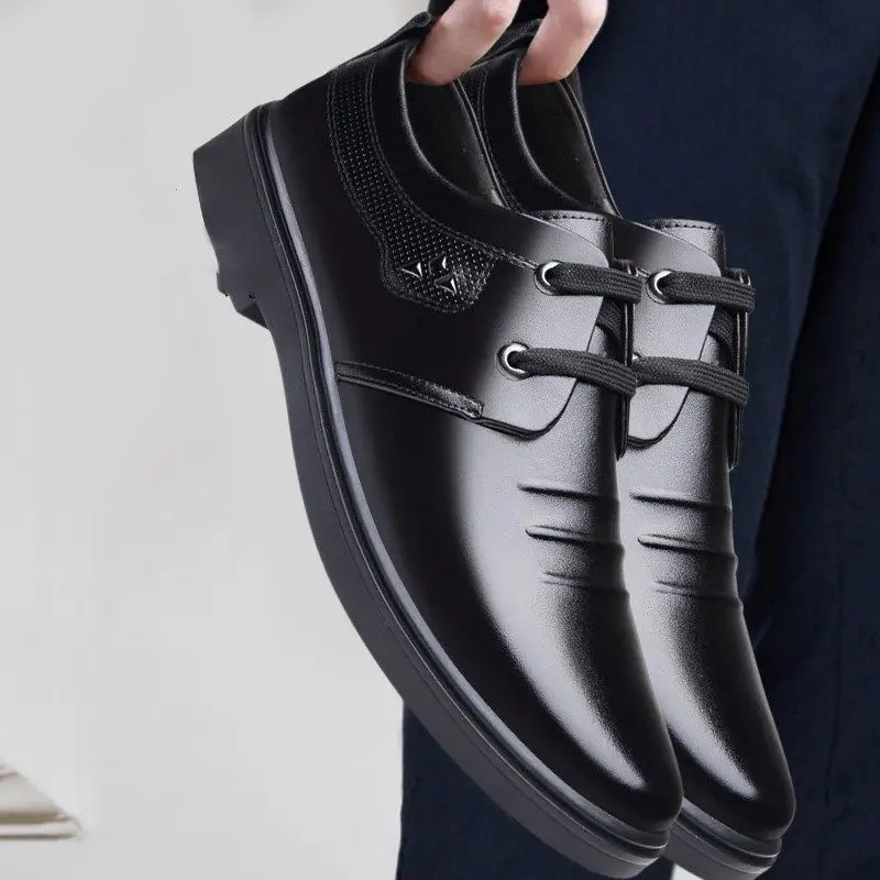 

Дышащие модельные туфли на шнуровке, мужская рабочая деловая одежда 39, одежда, новый дешевый костюм для джентльмена, социальная обувь для мужчин