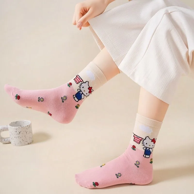 Cartoon Sanrio Hello Kitty Calzini da donna My Melody Cute Girl Calzini di cotone a tubo centrale Kawaii Studente Calzino Ragazza Bambini Regalo di Natale
