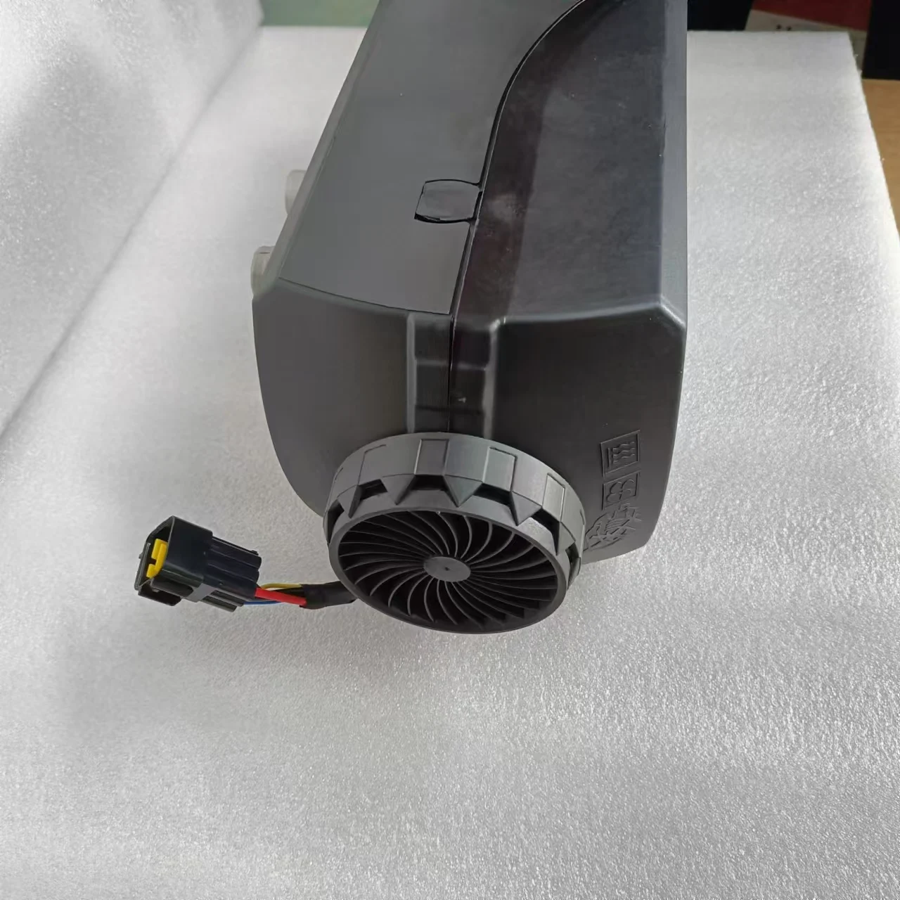 2kw 5kw 8kw 2024 Top Leader 12V 24V Diesel Air Standkachel Vergelijkbaar met Eberspacher Technologie