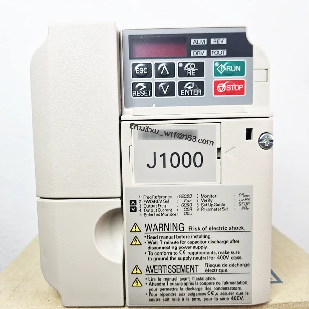 العلامة التجارية الجديدة J1000 CIMR-JC2A0006BAA العاكس 1.1/1.1kW 3PH 240VAC التسليم السريع مع صندوق