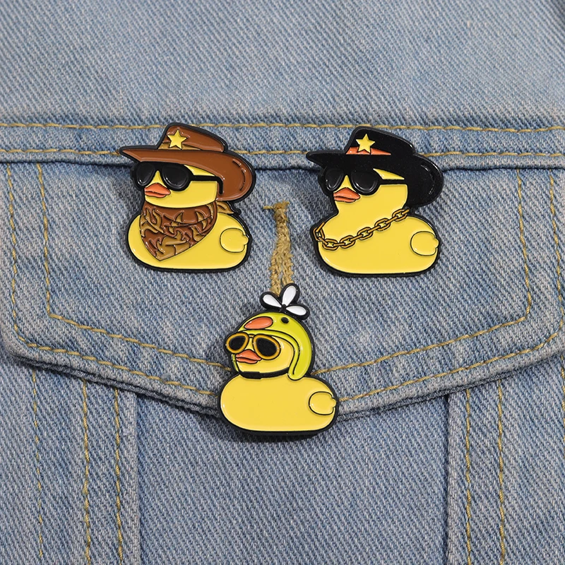 Western Cowboy Hat Duck Enamel Pins Cute Cartoon Duckling Brooches Accessories Backpack Hat Lapel Badge Jewelry Gift for Friends