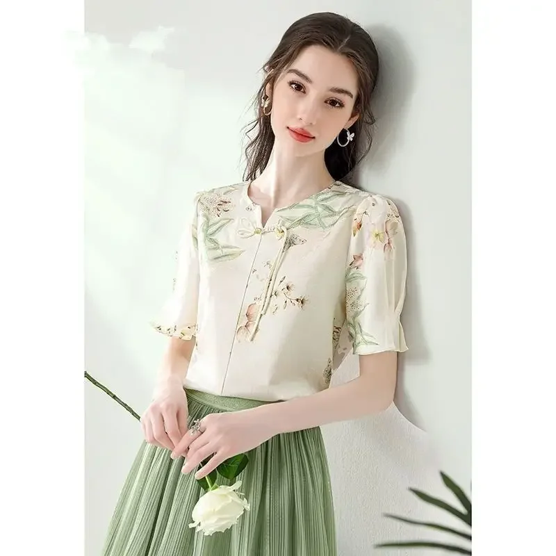 ใหม่สไตล์จีนเสื้อชีฟองสําหรับผู้หญิงใหม่พิมพ์ด้านบนแขนบานแสงสไตล์จีน