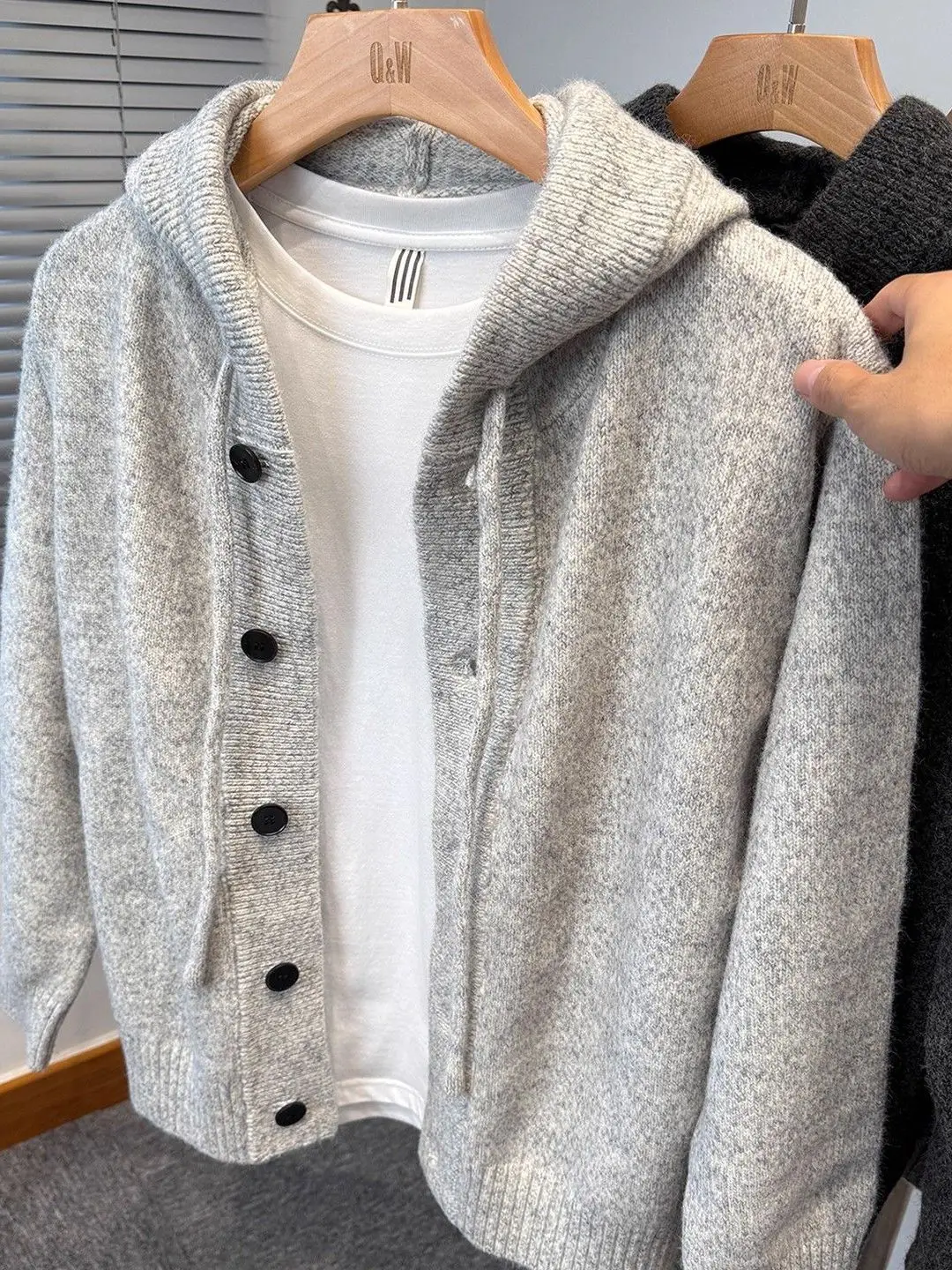 

Trendy Thiened Knitted Hooded Open Cardigan Men's Casual Sweater Jaet Polyester Fiber Youth Daily Wear Warmth Function