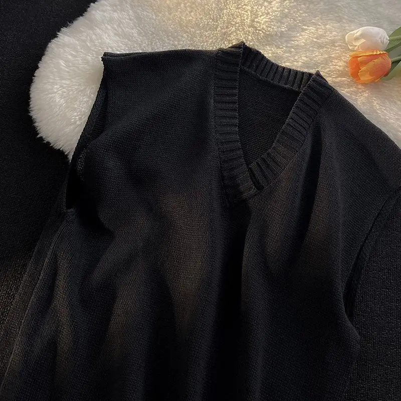 Suéter tipo chaleco tejido de Color sólido con cuello en V holgado para hombre para otoño estilo de Hong Kong diseño Ins de moda Simple y elegante