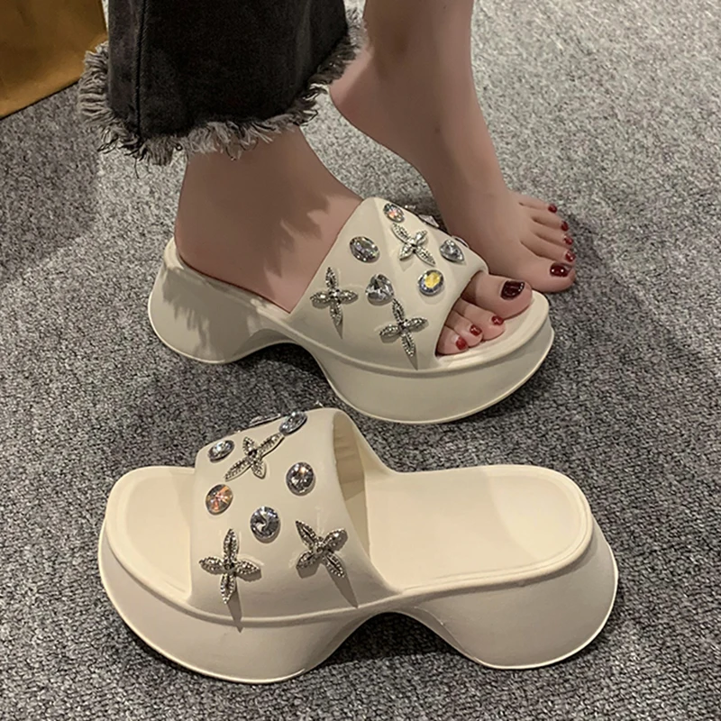 Women Summer Slippers EVA Clogs Sandals Shine Decoration Garden Shoes Non-Slip Slides Thick Bottom Casual Shoes For Female 35-40