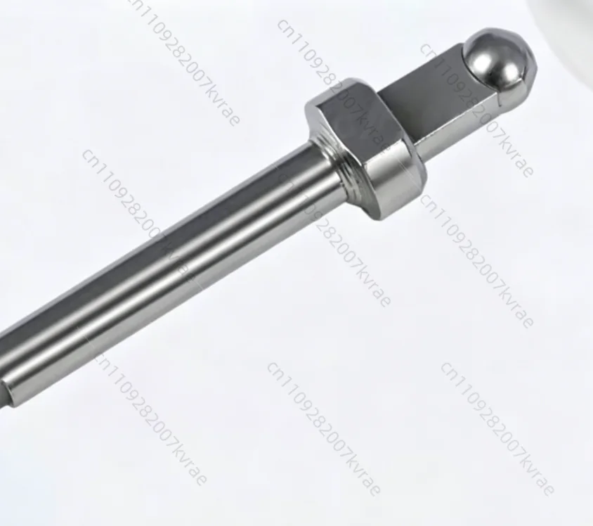 

Polished teeth Polished stainless steel handle