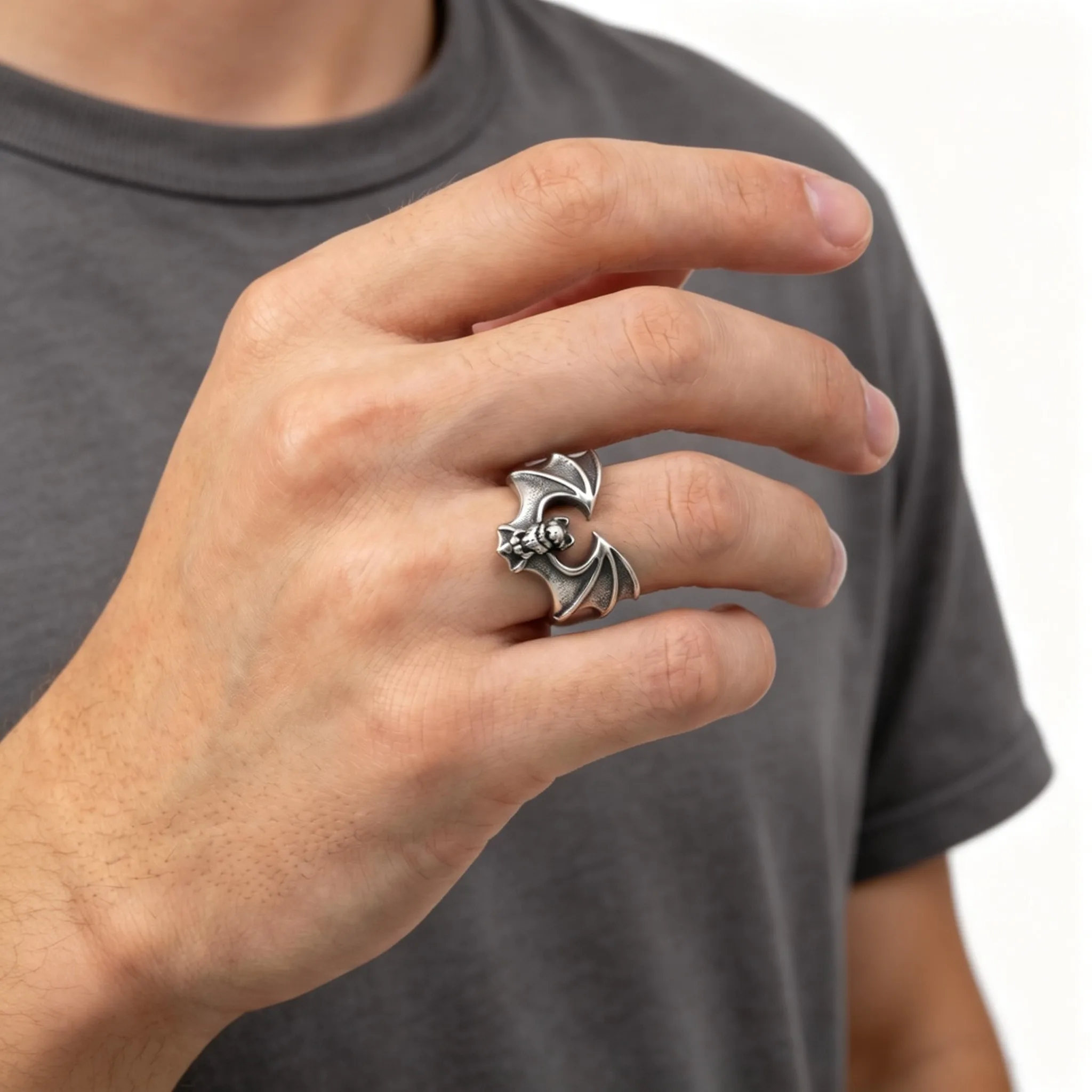 Gotischer Edelstahl-Fledermausring für Männer und Jungen, Rock-Punk Großer Geflügelter Fledermaus-Retro-Ring, Halloween-Party-Schmuckgeschenk – Detail 3