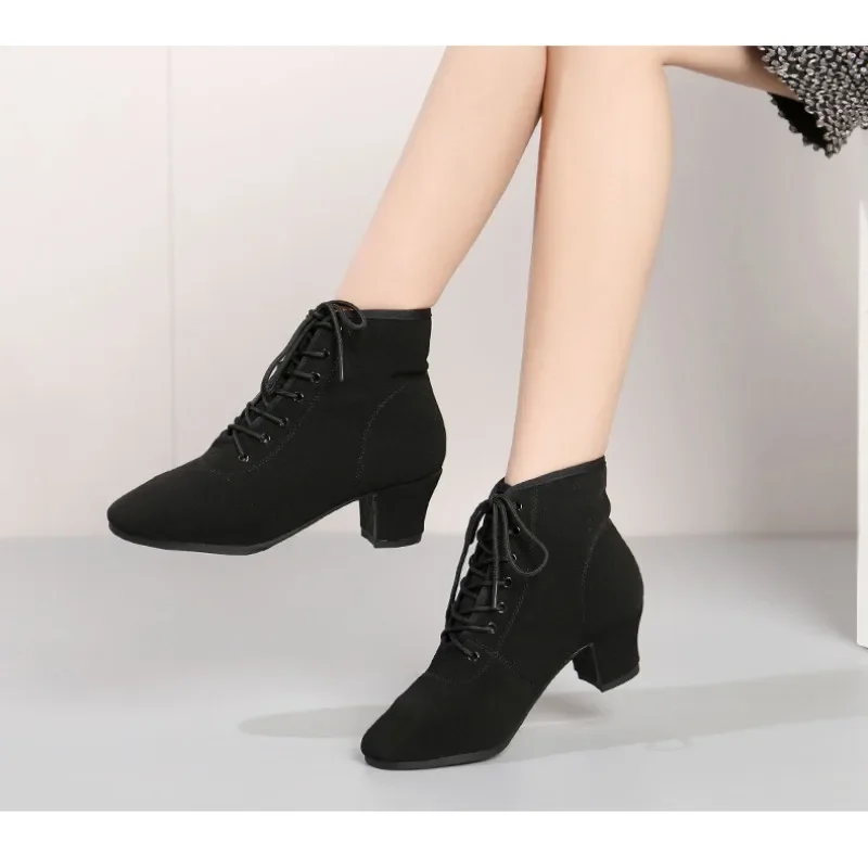 

customized Professional Latin dance shoes for adult women soft soled dance teacher medium high heels square dance shoes