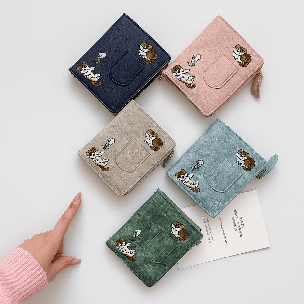 

Simple Korean Style Embroidered Cat Wallet Purse Short Clutch Coin Pouch Multi Slot Ultra Thin Canvas Card Bag Card Storage Bag