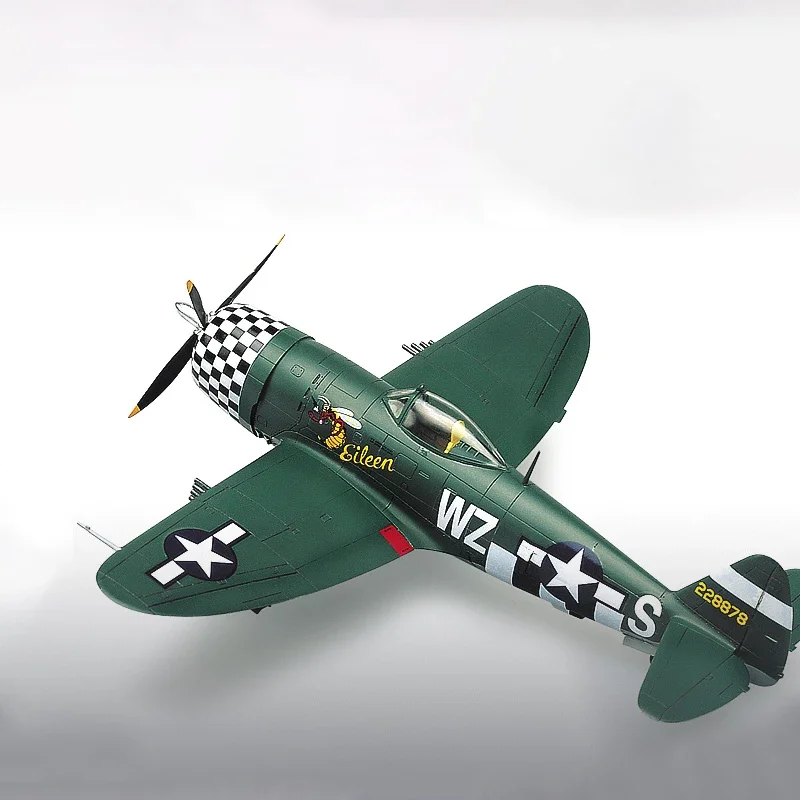 Amerikanische P-47D thunderbolt kämpfer 1/72 akademie montiert flugzeug modell kit 12474