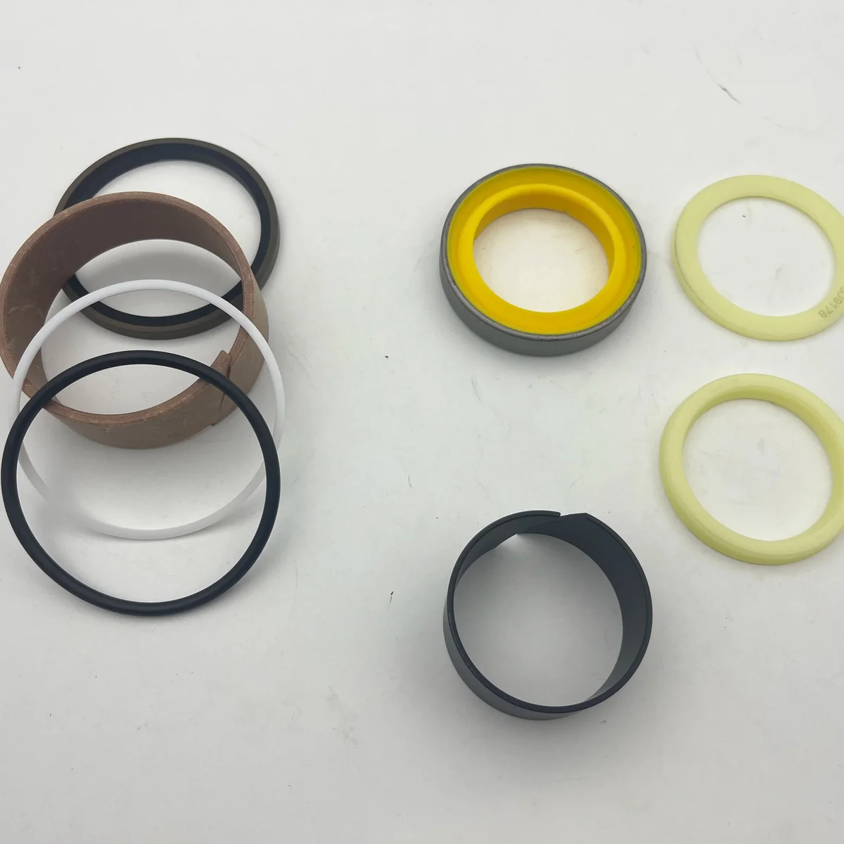 For Durable Hydraulic Cylinder Seal Kit 235-0973 2350973 Machinery Spare Parts 235-0973 2350973 CAT