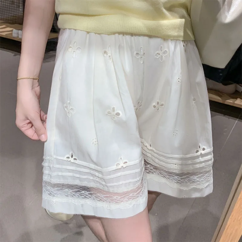 Renda retalhos shorts femininos coreano cintura alta oco para fora design shorts casuais senhoras moda bordado todos os jogos de perna larga curto