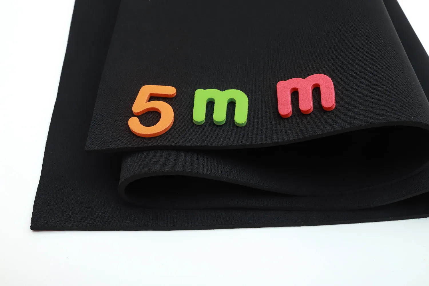 Black SBR neoprene 5mm extra thick shockproof and pressure resistant sewing fabric fabric can be used as school bag fabric