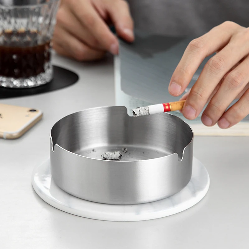

​ ​ Сверхмощная пепельница для домашнего офиса, пепельница из нержавеющей стали 8 см, металлический лоток для сигар толщиной 2 мм с нескользящим основанием (золото/серебро) ​ ​