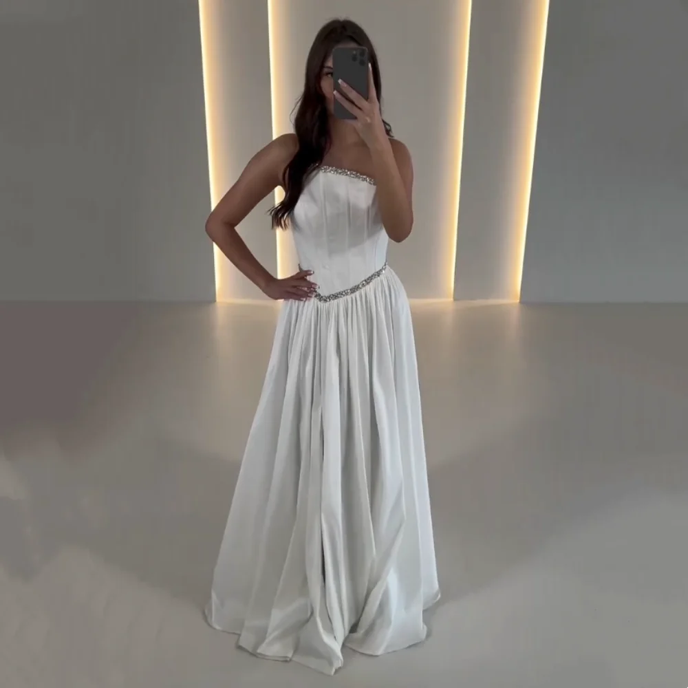 Maßgeschneidertes Hochzeitskleid mit Strass-Glitzer, Trägerloses A-Linien-Abendkleid, Exquisites Ballkleid im Modernen Stil