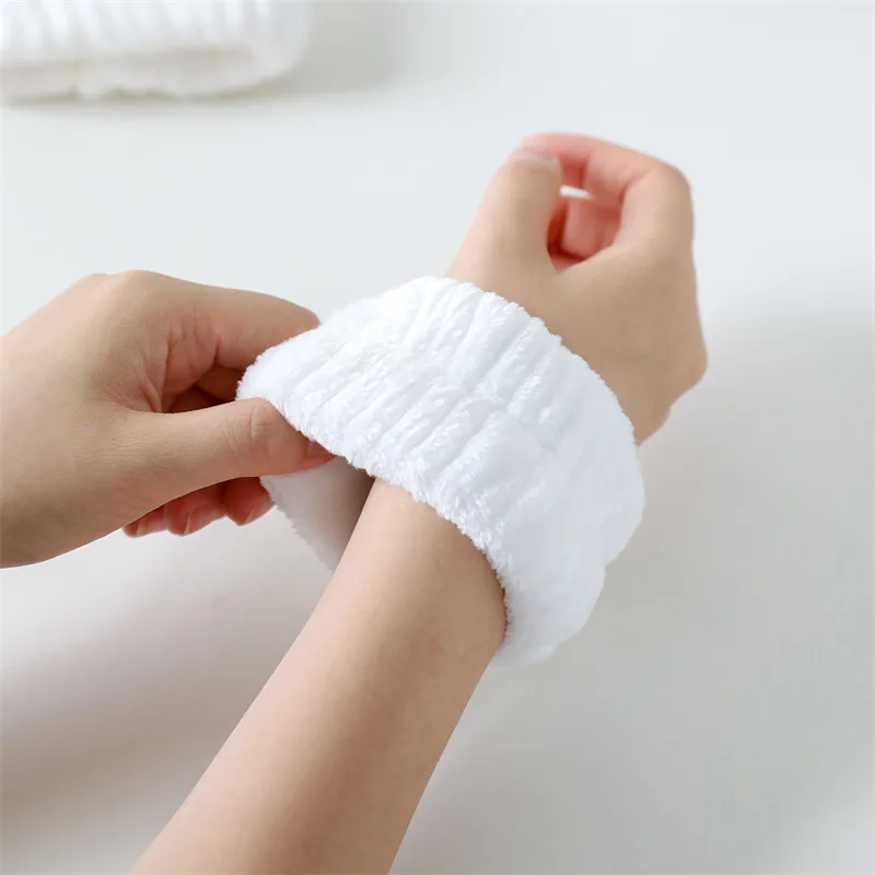 Wrist Washing Belt Soft Microfiber Towel Wristbands For Washing Face Water Absorption Washing Prevent Wetness Wrist Washband